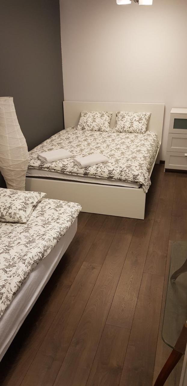 Pokoje Zeromskiego 1B Apartman Białystok Szoba fotó